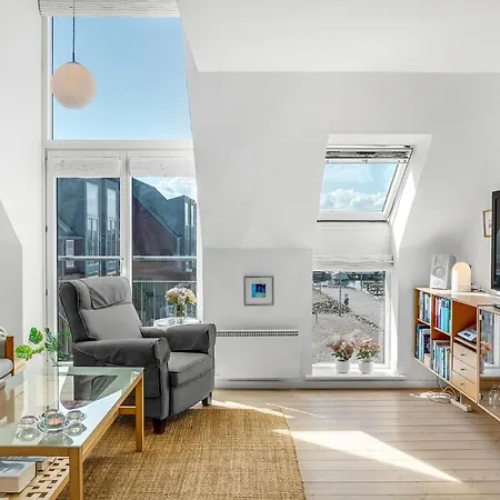 2 Bedroom Awesome In