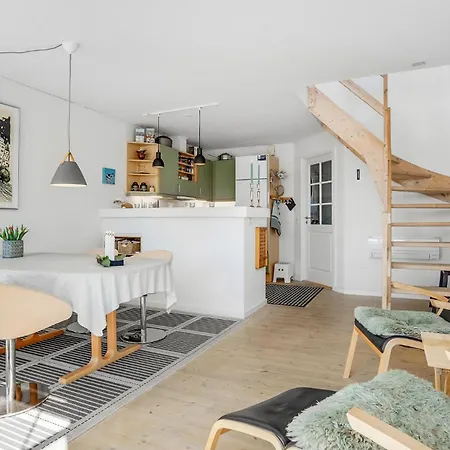 Hébergement de vacances 2 Bedroom Awesome In Glesborg